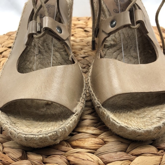 Carmen Made in Spain Ankle High Neutral Leather Lace Up Gladiator Espadrilles - Picture 3 of 8